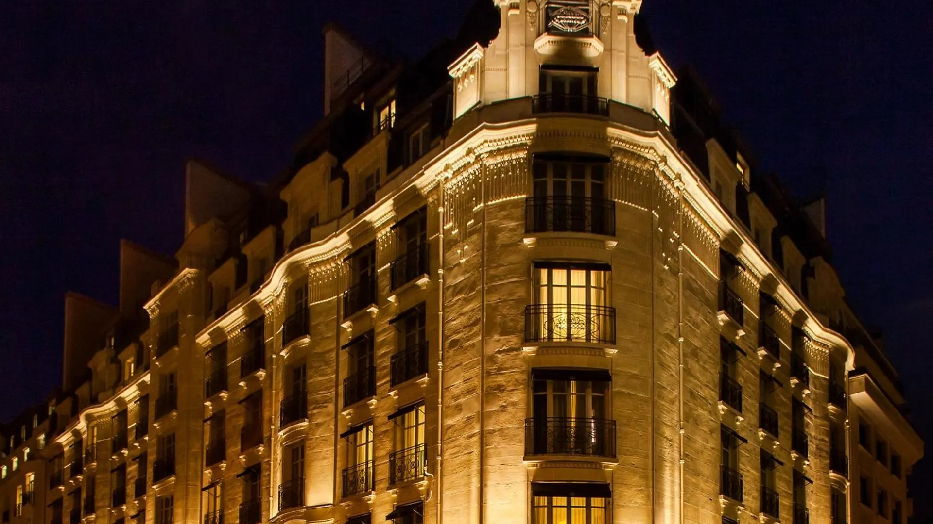 Sofitel Paris Arc De Triomphe Hotel