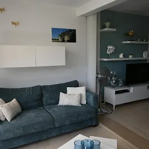  Apartment Le Dauphin Climatisation Fibre 4 Personnes France