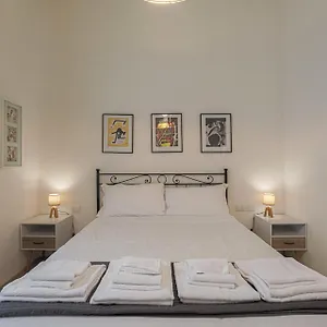  Apartment Luxury In The Heart Of Out Of Ztl Italy