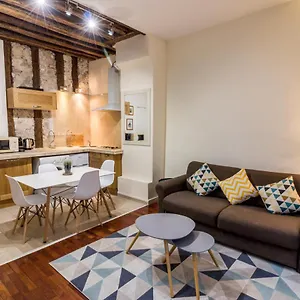 New Chic Flat : Le Marais - Place Des Vosges Apartment